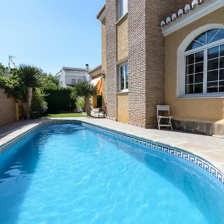 En Casa Centrica Con Piscina Quarto em Acomodações Particulares *
